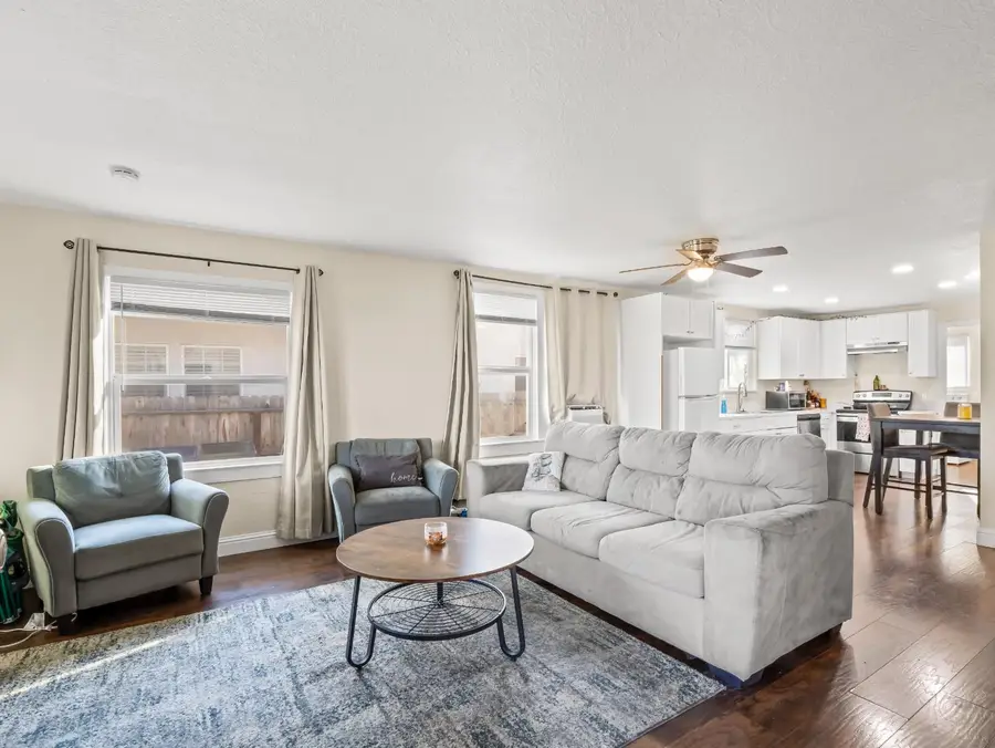 611 N Safford, Fresno, CA 93728 - #3