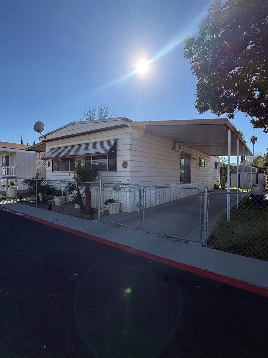 220 S Madera Avenue #23, Kerman, CA 93630 - #3
