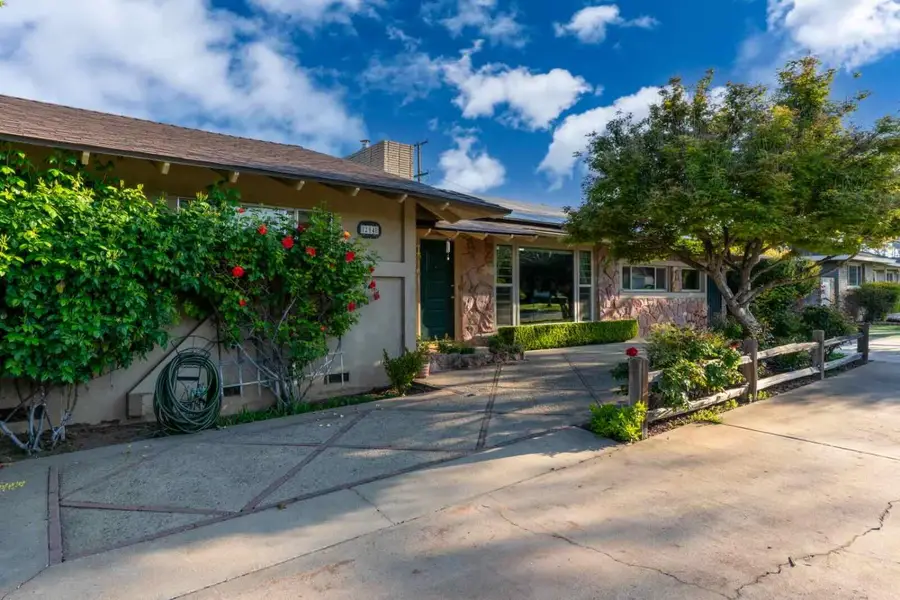 294 W San Bruno Avenue, Fresno, CA 93704 - #2