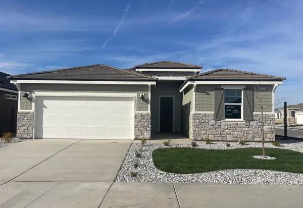 16162 West Monterey Avenue, Kerman, CA 93630