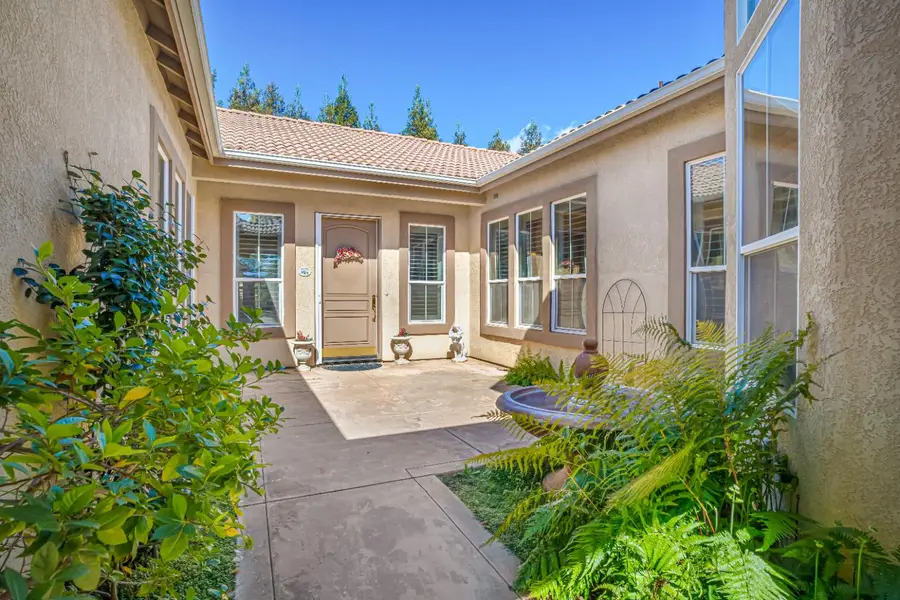 2643 Quincy Avenue, Clovis, CA 93619 - #3