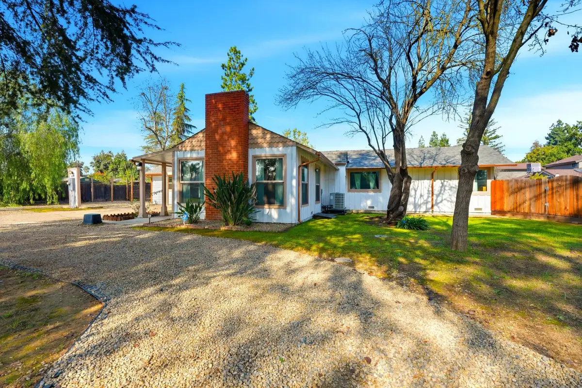 610 W Barstow, Fresno, CA 93704 - #1