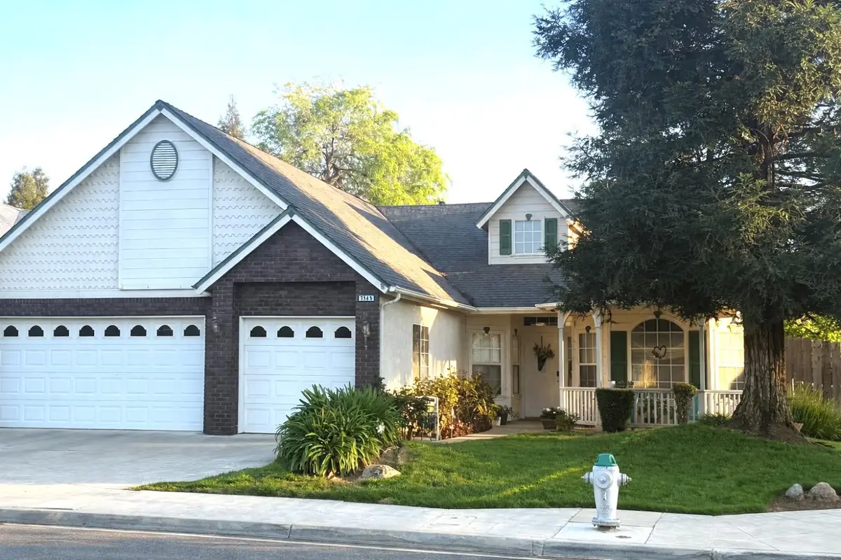 2545 E Goshen Avenue, Fresno, CA 93720 - #1