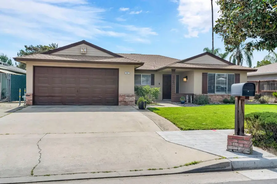 3267 W Rialto Avenue, Fresno, CA 93722 - #3