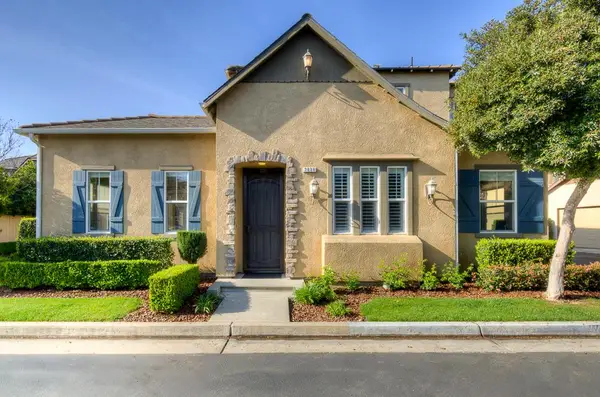 3838 Moody Lane, Clovis, CA 93619