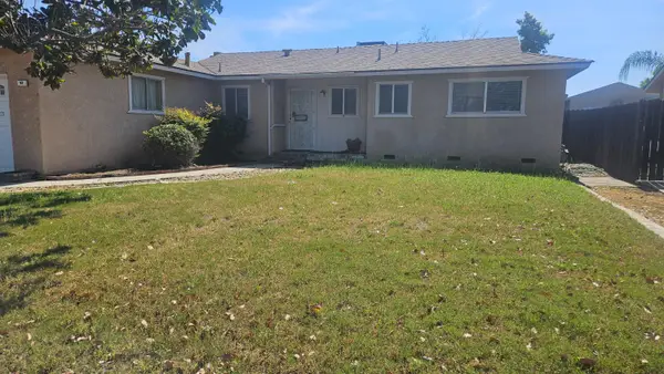 92 W Gettysburg Avenue, Clovis, CA 93612