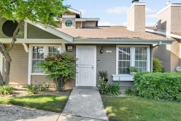 3770 W Barstow Avenue #157, Fresno, CA 93711