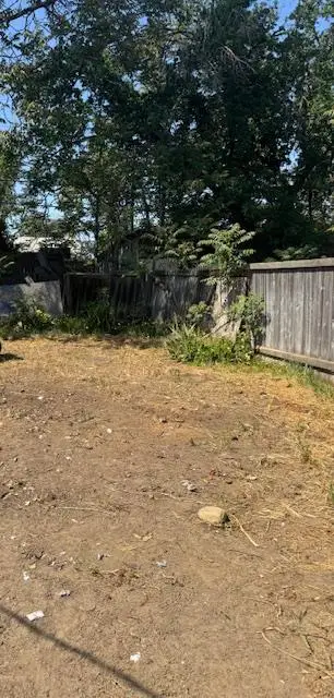 568 S Recreation Avenue, Fresno, CA 93702 - #3