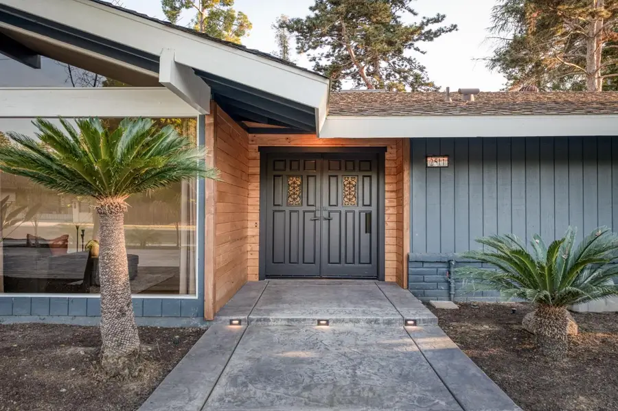 2511 W Barstow Avenue, Fresno, CA 93711 - #3