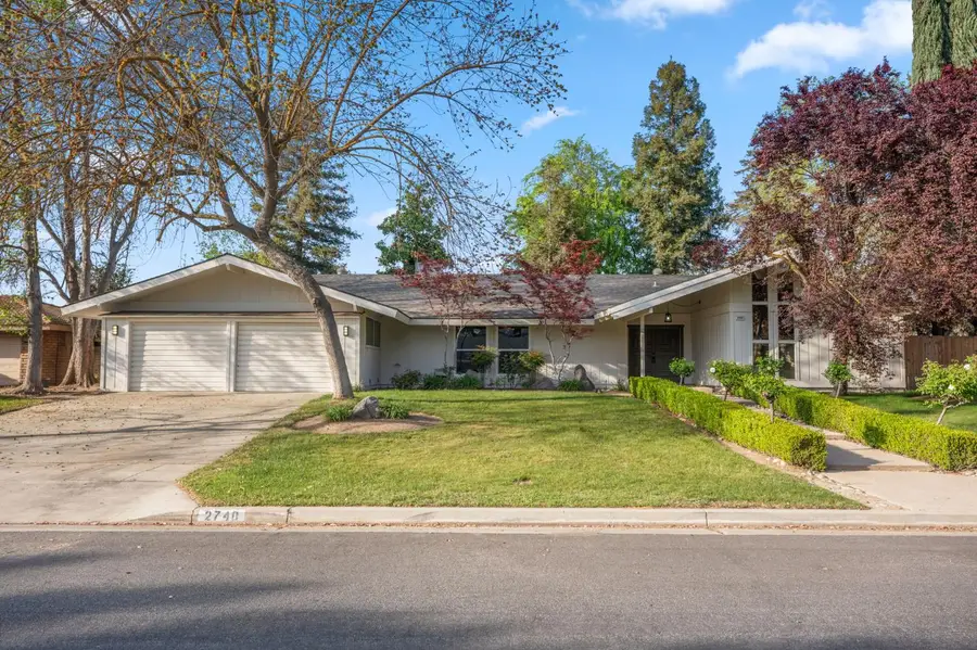 2740 W San Madele Avenue, Fresno, CA 93711 - #2