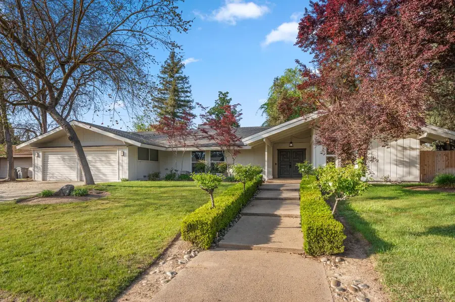 2740 W San Madele Avenue, Fresno, CA 93711 - #3