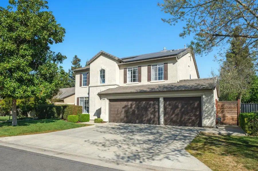 2582 E Christopher Drive, Fresno, CA 93720 - #3