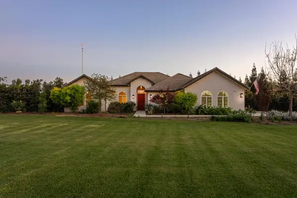 5675 Boston Ave, Kingsburg, CA 93631