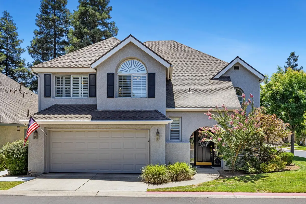 3075 W Silverhill Lane, Fresno, CA 93711 - #1