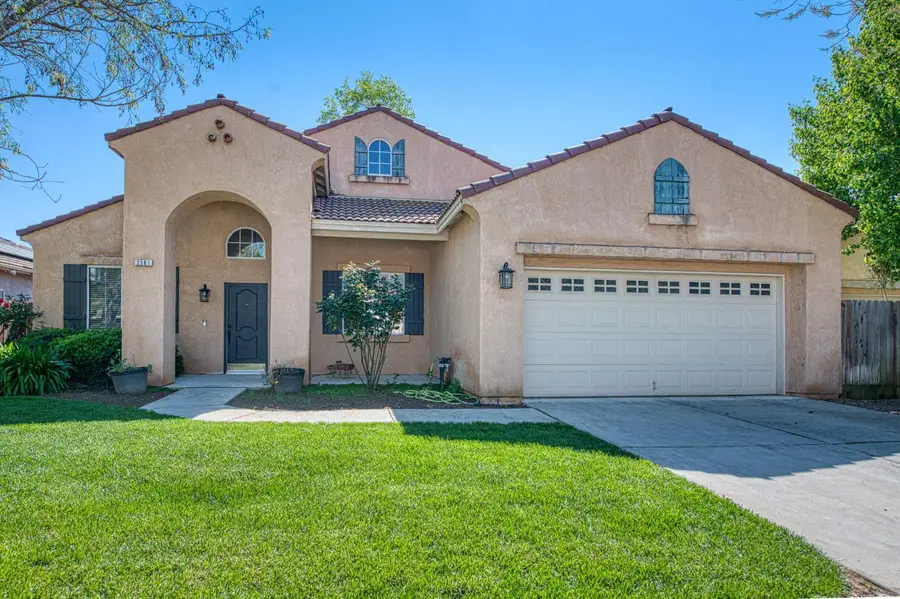 2381 E Christopher Drive, Fresno, CA 93720 - #3