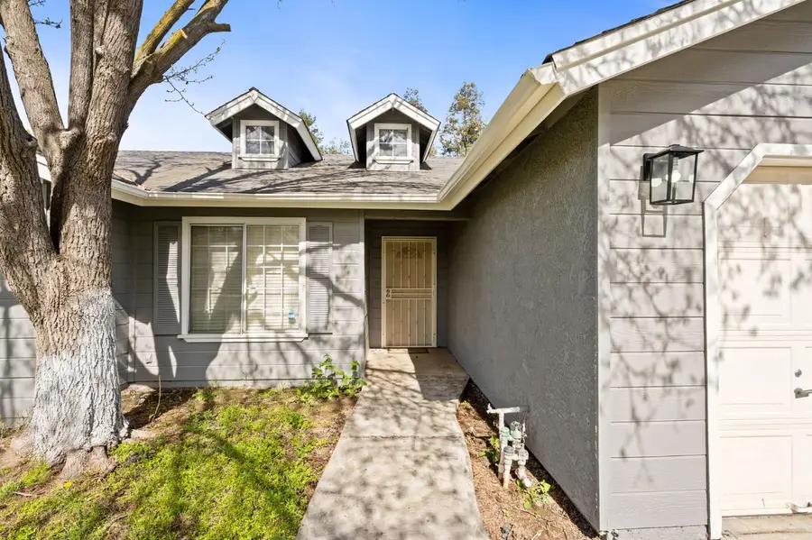 4518 W Escalon Avenue, Fresno, CA 93722 - #3