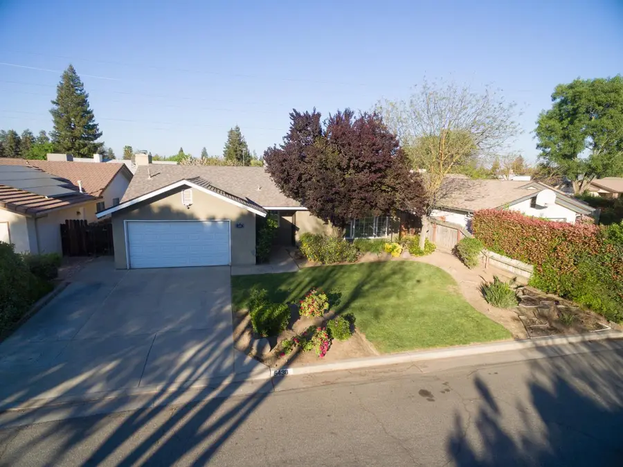 5438 W Sample Avenue, Fresno, CA 93722 - #2