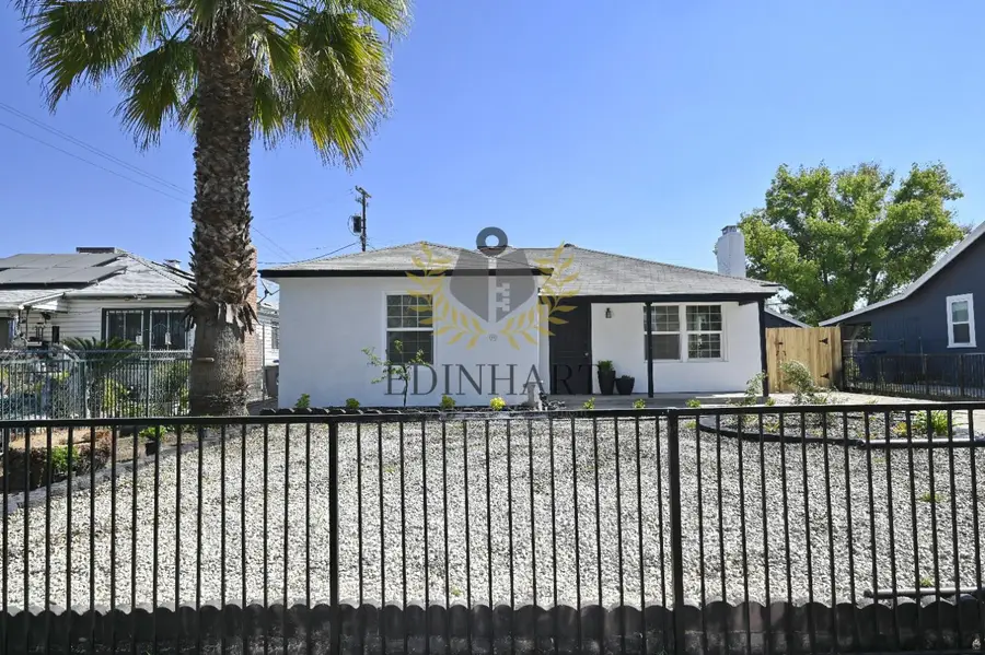 1584 N Carruth Avenue #A, Fresno, CA 93728 - #2