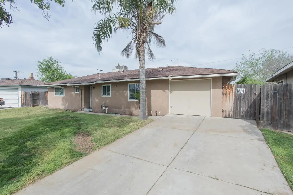 5625 E Tarpey Drive, Fresno, CA 93727 - #1