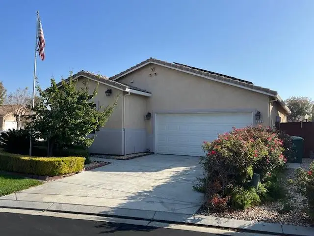 812 Via Rosa, Los Banos, CA 93635 - #2