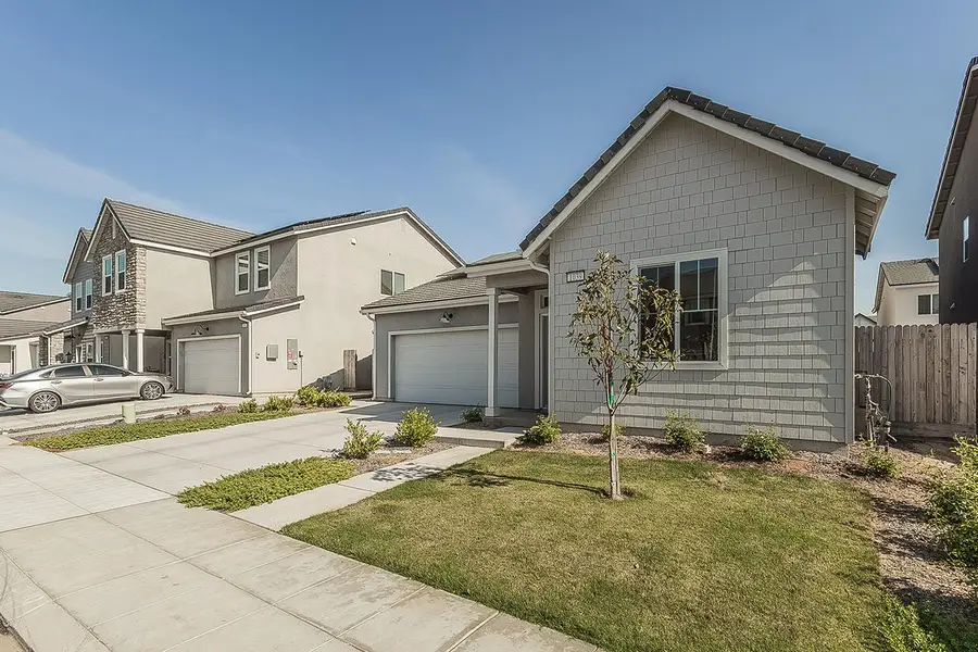 1039 Horizon Drive W, Madera, CA 93636 - #2