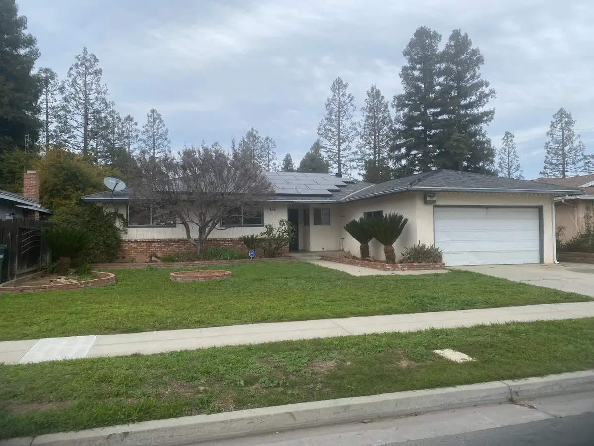 2654 E Warner Avenue, Fresno, CA 93710 - #1