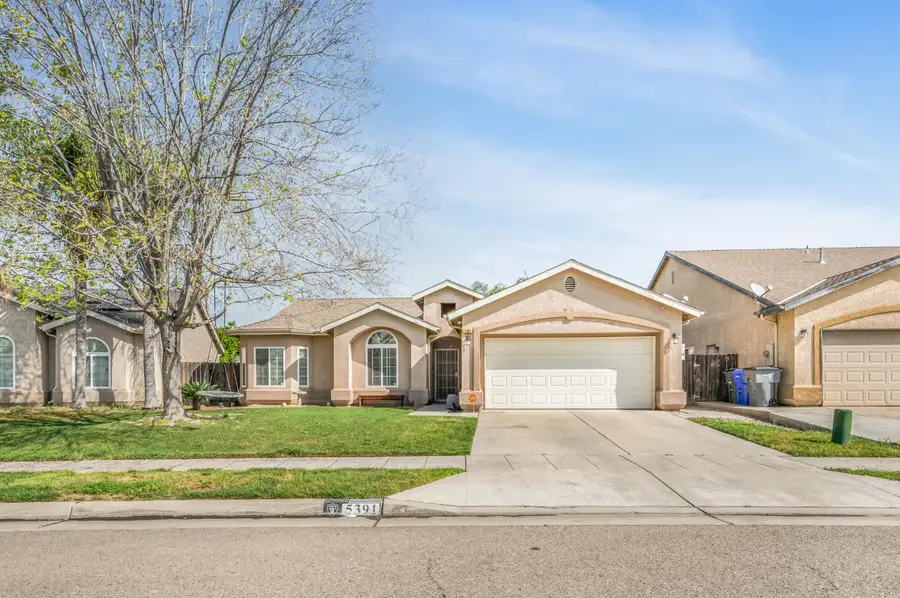 5391 E Burns Avenue, Fresno, CA 93725 - #2
