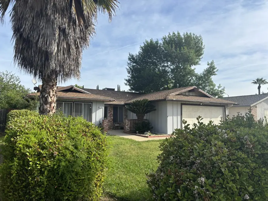 274 W Sierra Avenue, Fresno, CA 93704 - #3