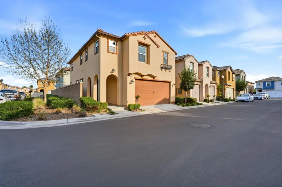 1515 Zenith, Clovis, CA 93619 - #3