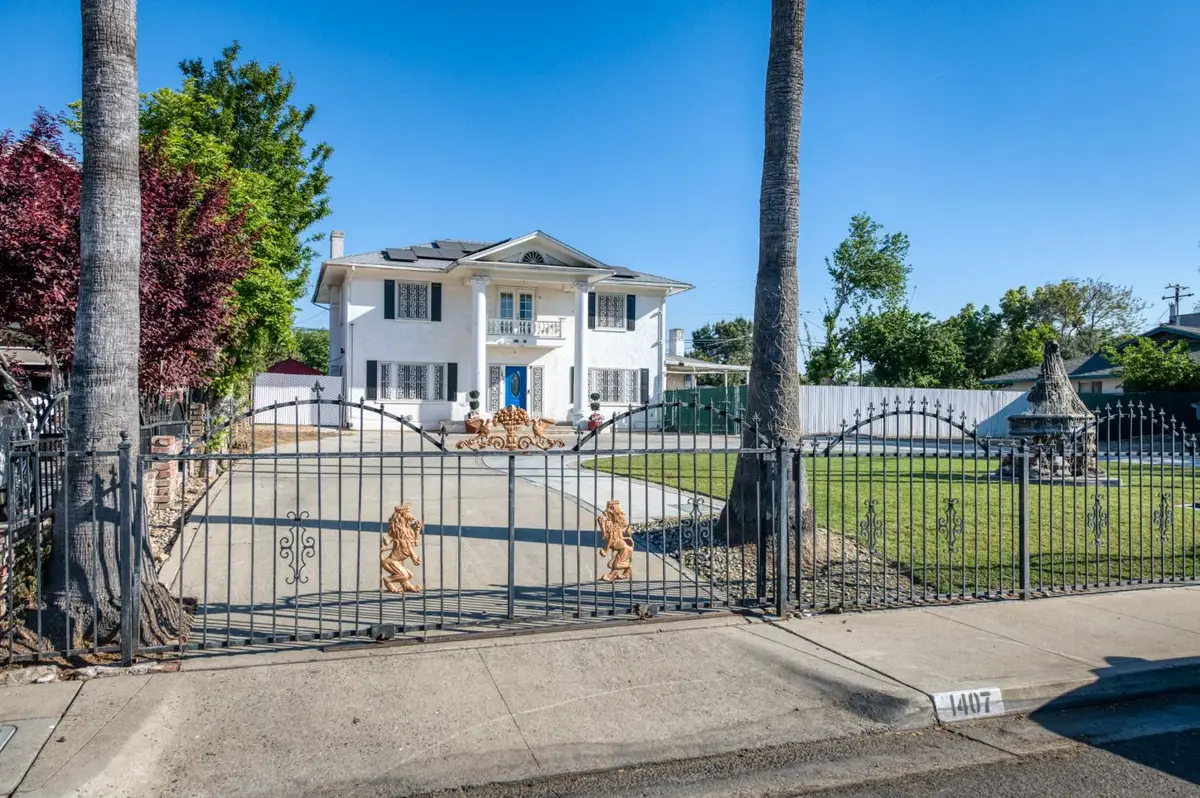 1407 E Princeton Avenue, Fresno, CA 93704 - #1