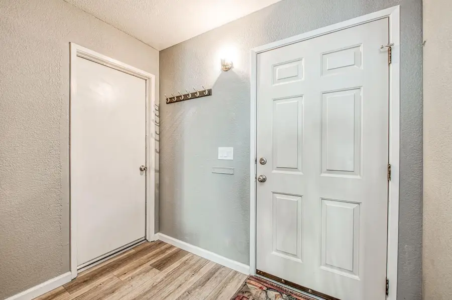 127 5th Street, Clovis, CA 93612 - #2