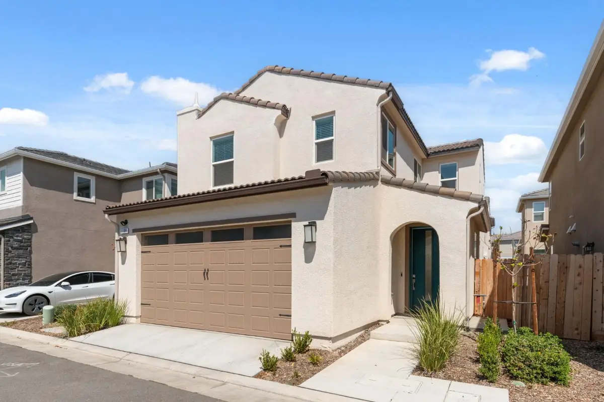 1109 Royalty Way W, Madera, CA 93636 - #1