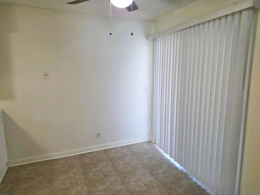 508 W Stuart #B, Clovis, CA 93612 - #3