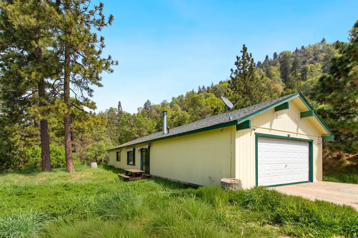 52865 N Highway 245, Miramonte, CA 93641 - #1