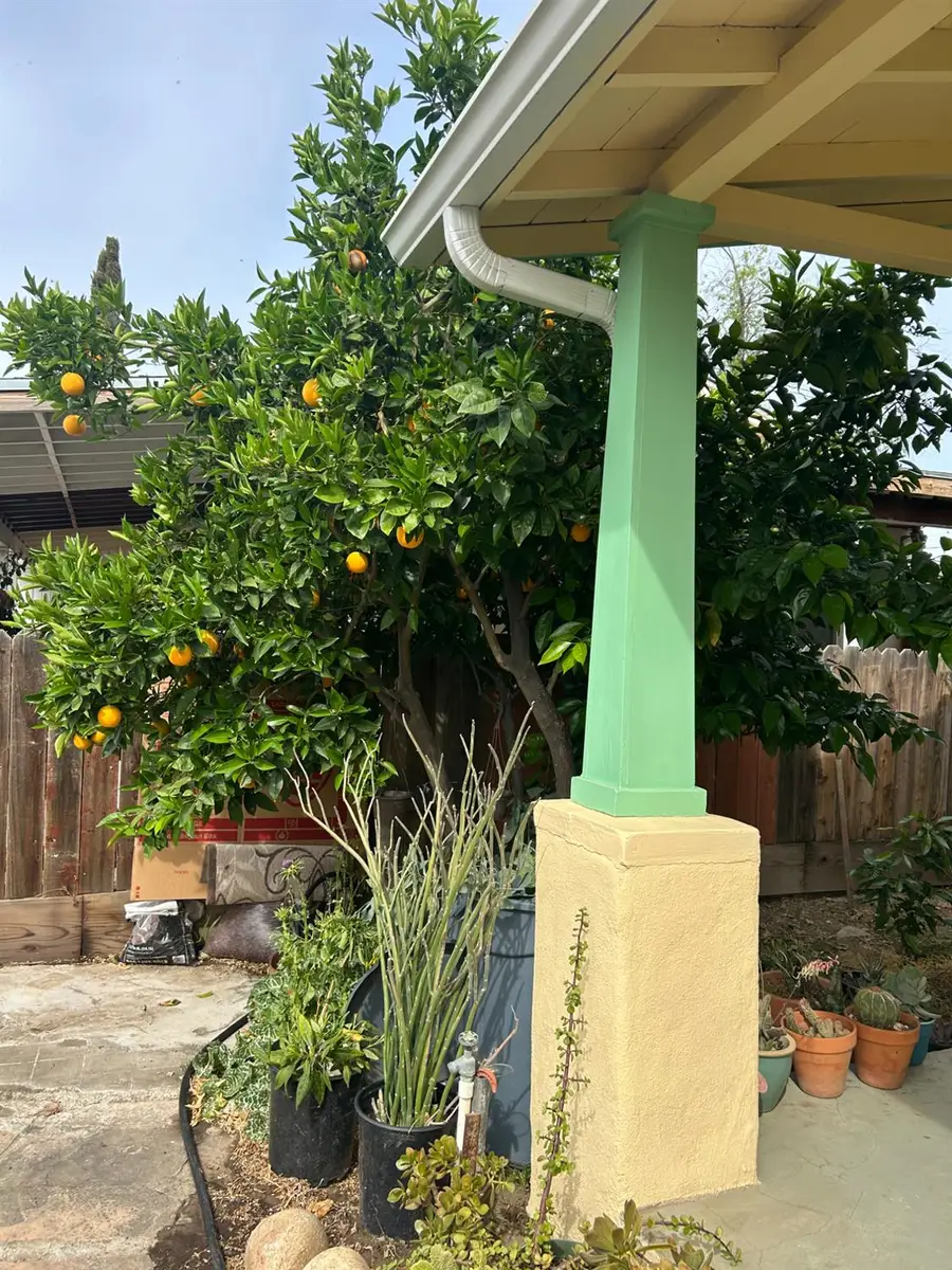 313 E Sacramento Street, Coalinga, CA 93210 - #3