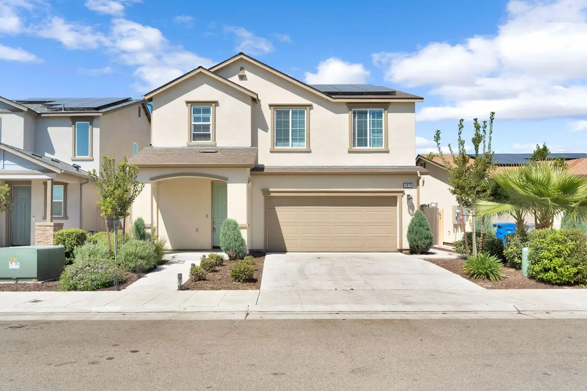 3875 Roberts Avenue, Clovis, CA 93619 - #1