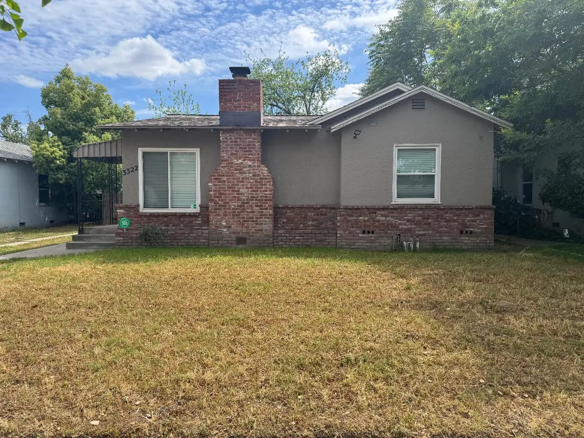 3322 E Lamona Avenue, Fresno, CA 93703 - #1