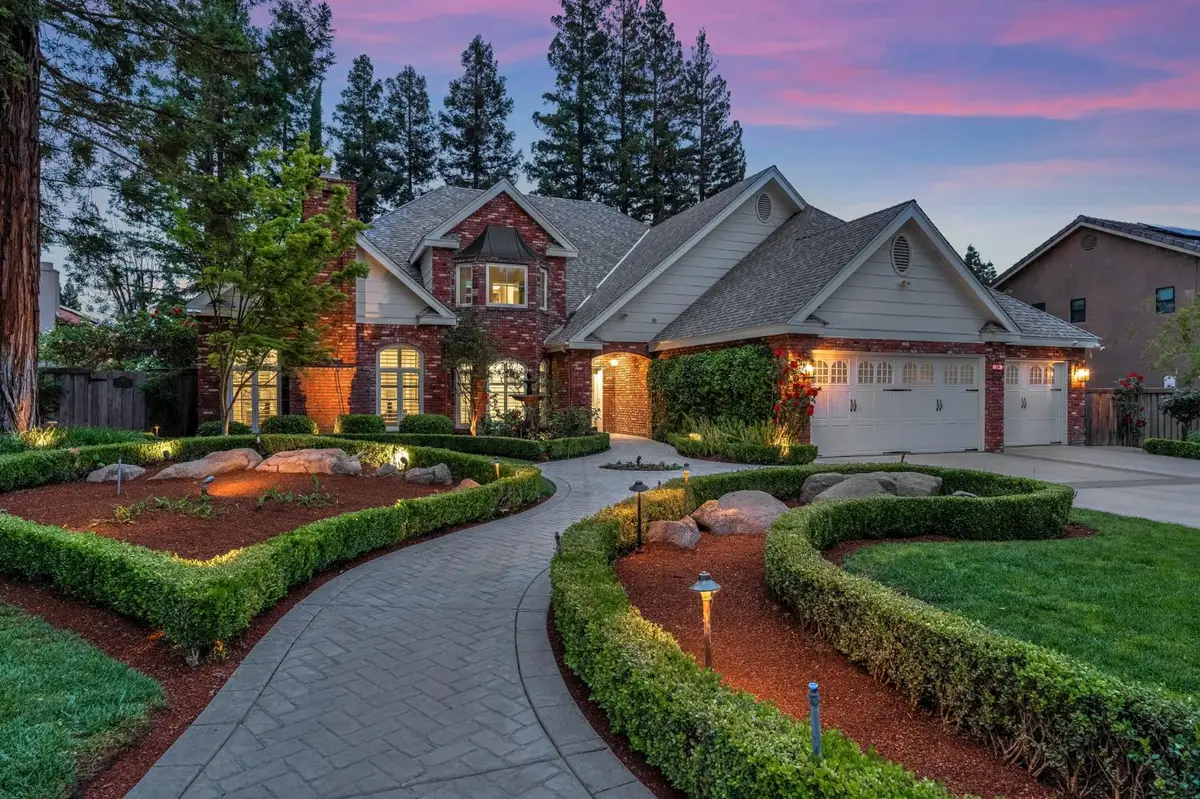 294 W Canadian Avenue, Fresno, CA 93711 - #1