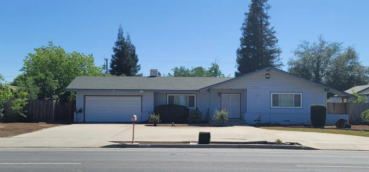 679 W Bullard Avenue, Fresno, CA 93704 - #1