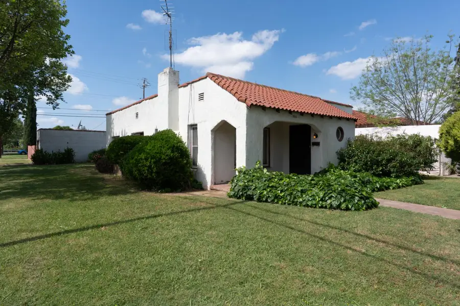 500 N G Street, Madera, CA 93637 - #2