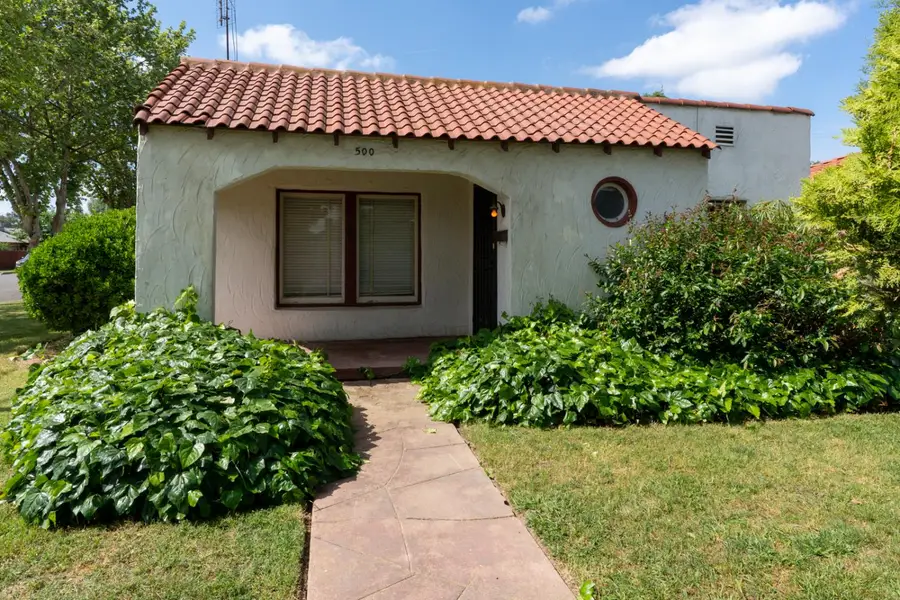 500 N G Street, Madera, CA 93637 - #3