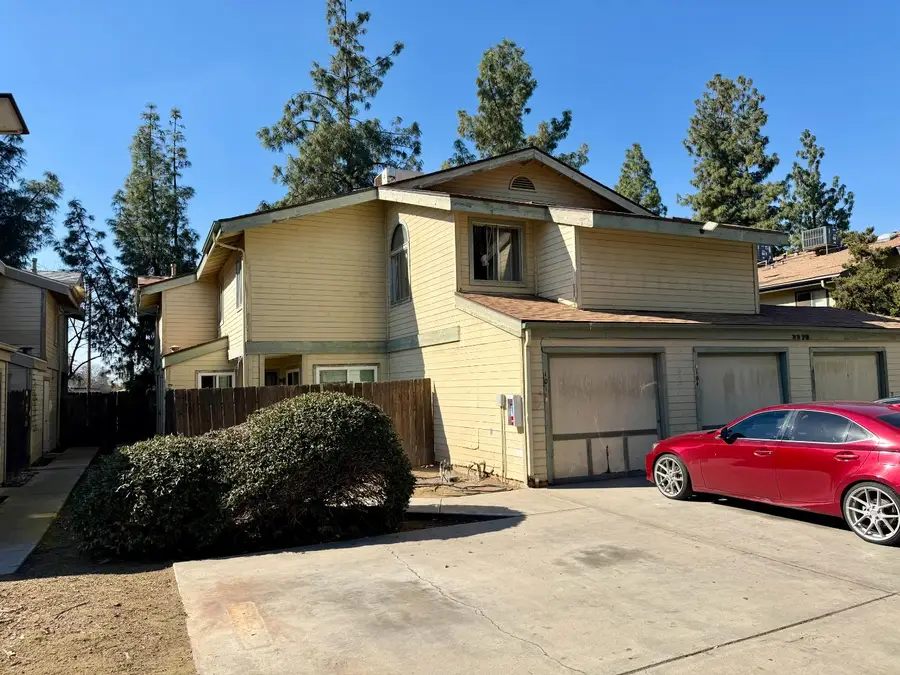 3378 W Shields Avenue, Fresno, CA 93722 - #2