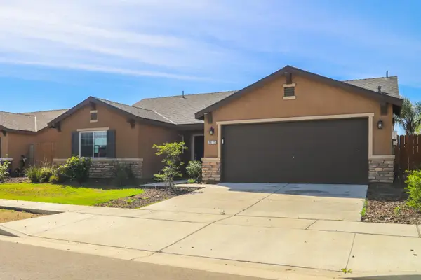 2035 W Chianti Way, Hanford, CA 93230
