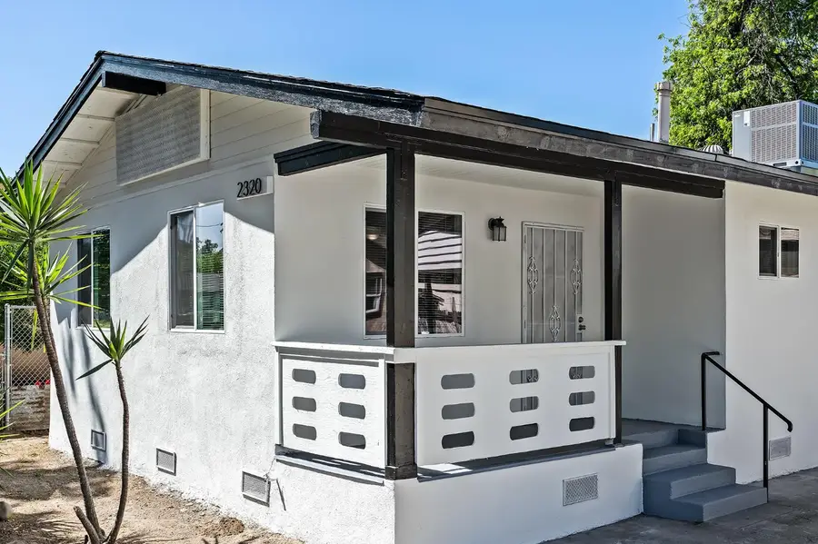 2320 S Lily Avenue, Fresno, CA 93706 - #2