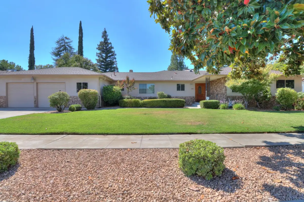 6265 N Colonial Avenue, Fresno, CA 93704 - #1