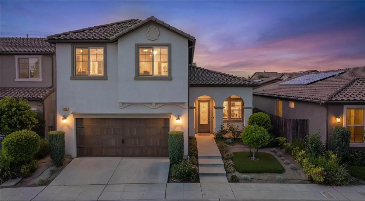 1859 E Kroeker Avenue, Fresno, CA 93730 - #1