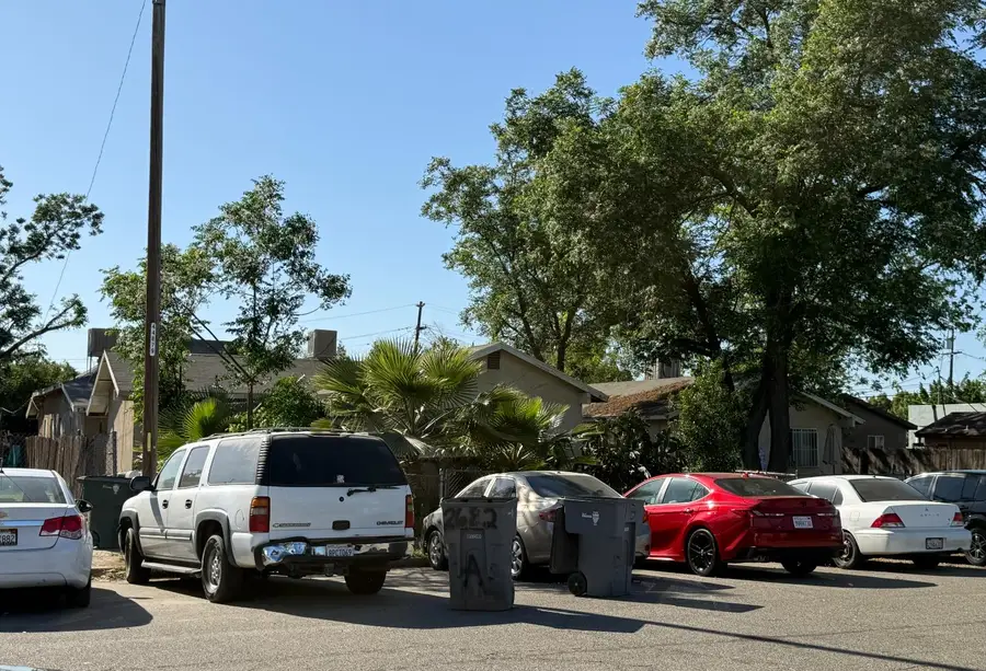 2680 S 10th Street, Fresno, CA 93725 - #3