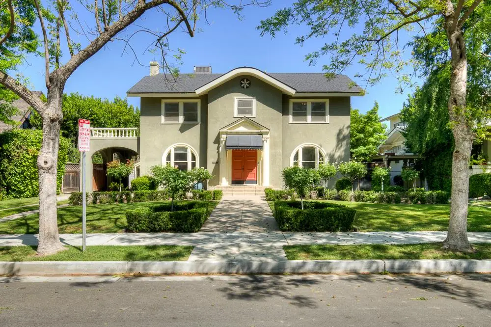 933 E Cambridge Avenue, Fresno, CA 93704 - #1