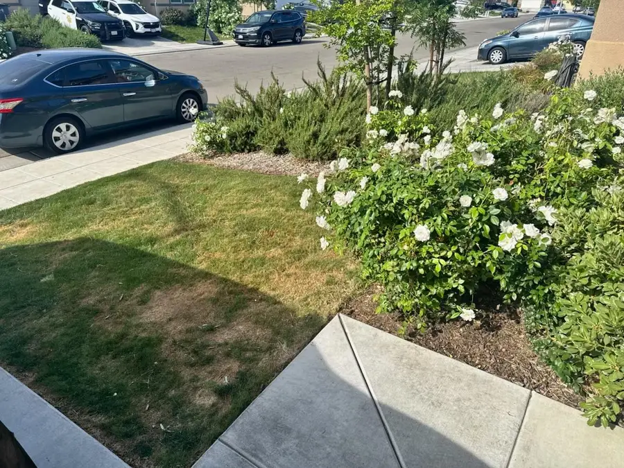 6622 E Berkeley Avenue, Fresno, CA 93727 - #2