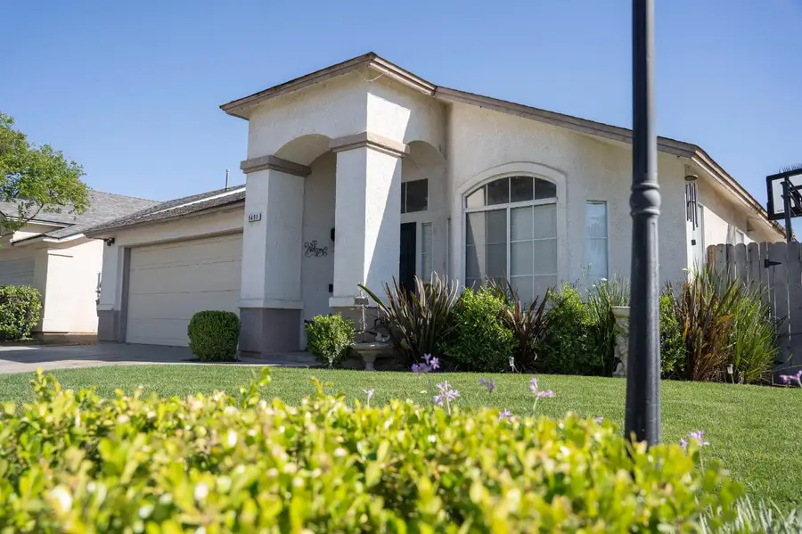 5491 W Roberts Avenue, Fresno, CA 93722 - #3